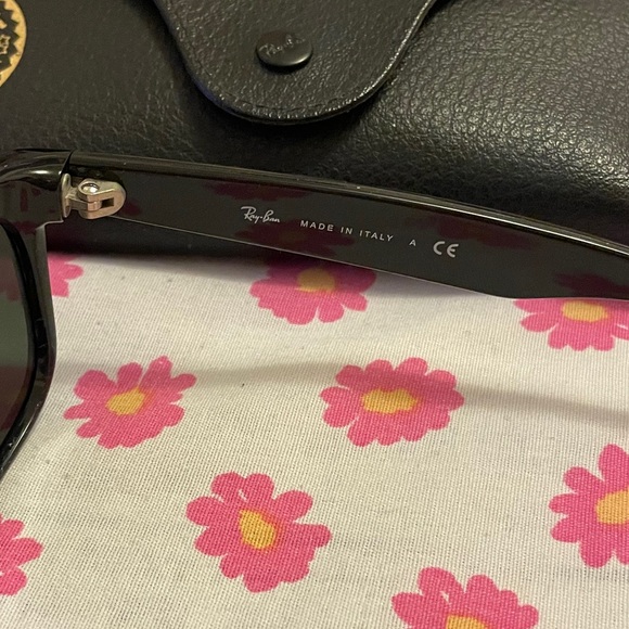 Rayban Sunglasses - Picture 2 of 3